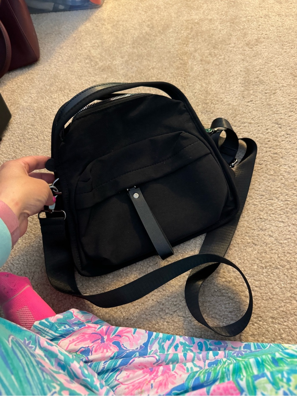 Black Women’s Crossbody Bag - Minimal Everyday Style